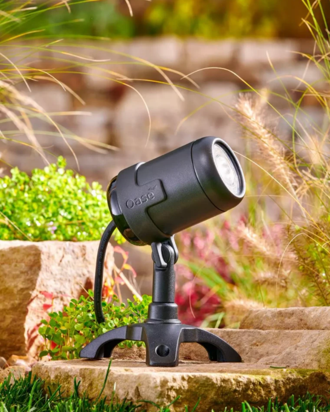 Oase Teich-Gartenbeleuchtung LunAqua Connect M Solo weiß Kabel 10 m